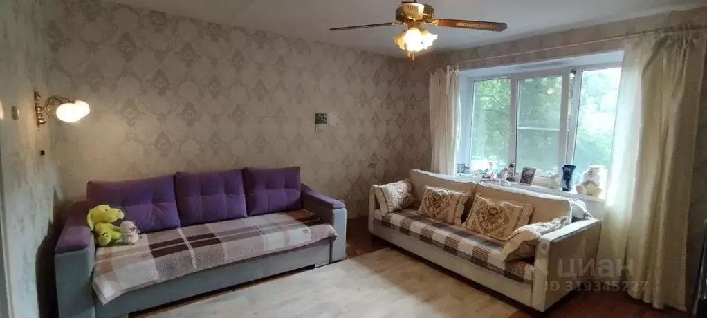 2-к кв. Челябинская область, Челябинск Российская ул., 204 (52.4 м) - Фото 1