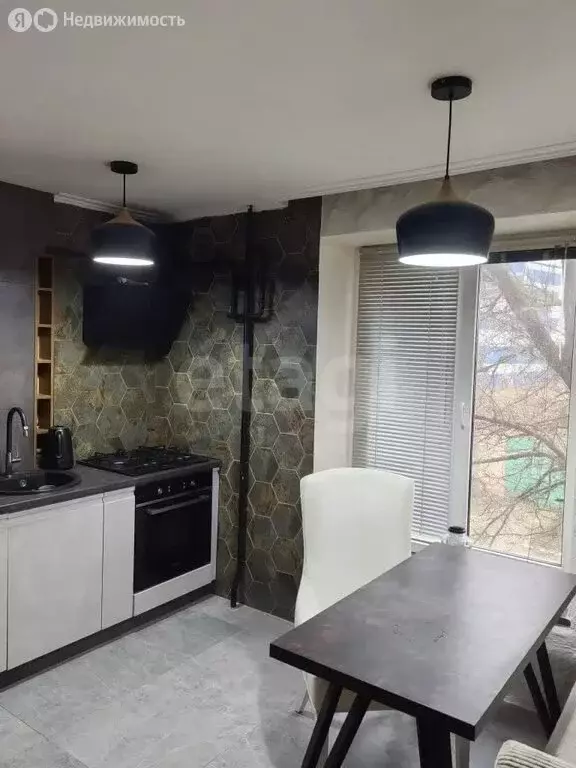 2-комнатная квартира: Михайловск, улица Ленина, 6/1 (94 м) - Фото 1