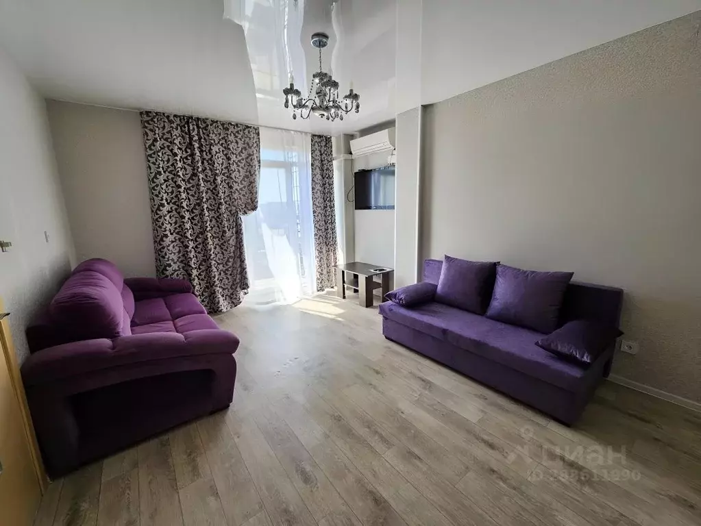 2-к кв. Волгоградская область, Волгоград Жилгородок мкр, ул. ... - Фото 1