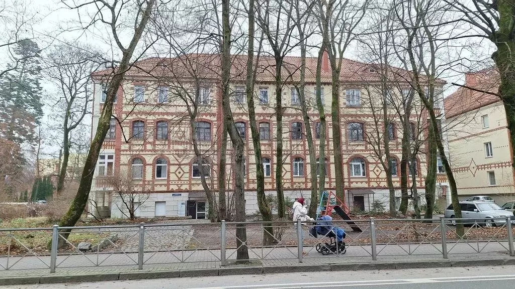 1к в 3-комнатной квартире (12 м) - Фото 2