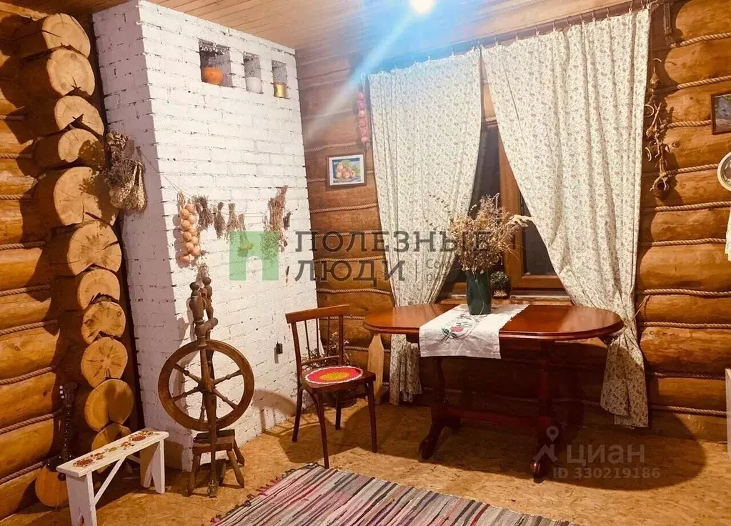 Дом в Ростовская область, Усть-Донецкий район, Раздорская ст-ца ... - Фото 1