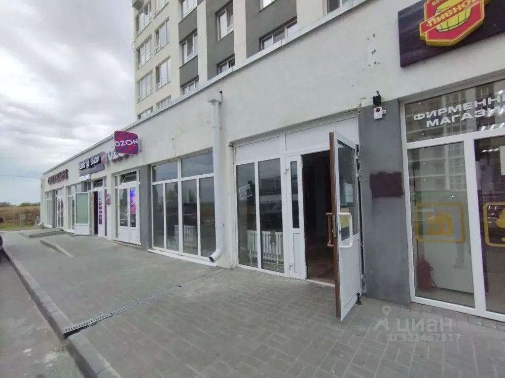 Помещение свободного назначения в Саратовская область, Саратов ул. ... - Фото 1