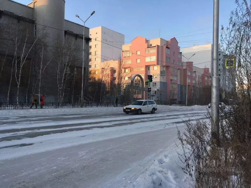 4-к кв. Саха (Якутия), Якутск ул. Петровского, 3 (96.5 м) - Фото 2