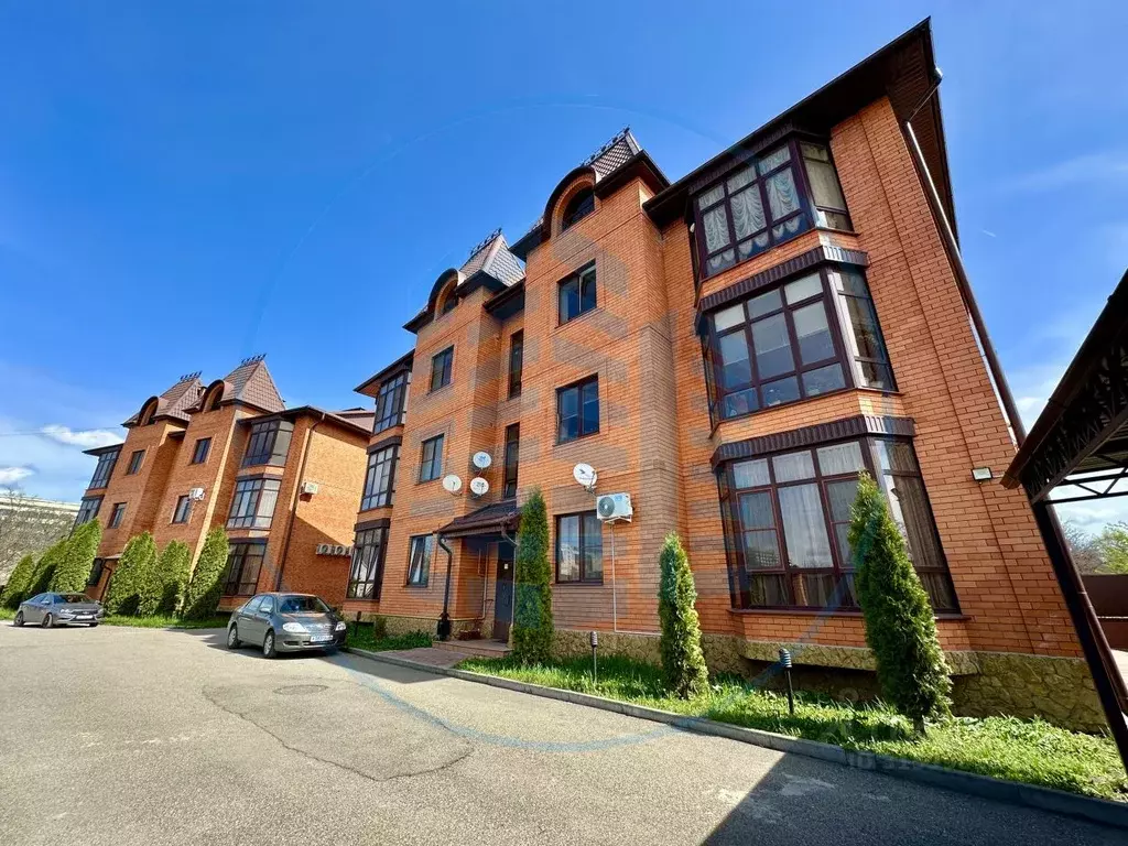 2-к кв. Ставропольский край, Ессентуки Воронцовская ул., 34А (70.4 м) - Фото 1