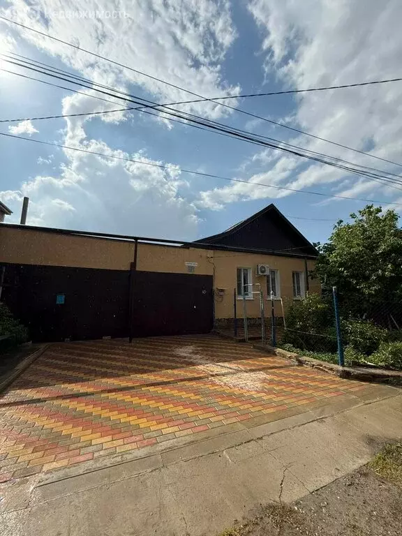 Дом в Волгоград, улица Обороны Одессы (114.6 м) - Фото 1