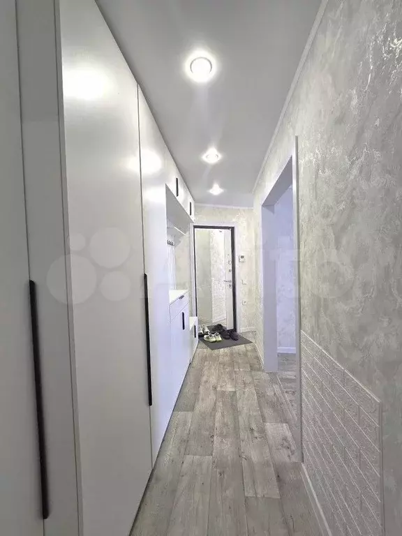 2-к. квартира, 54 м, 9/9 эт. - Фото 1