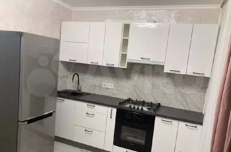 1-к. квартира, 37 м, 8/14 эт. - Фото 0