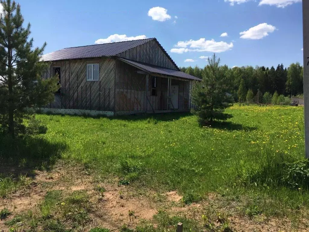 Дом в Кировская область, Слободской район, д. Шихово аллея 70 лет ... - Фото 1