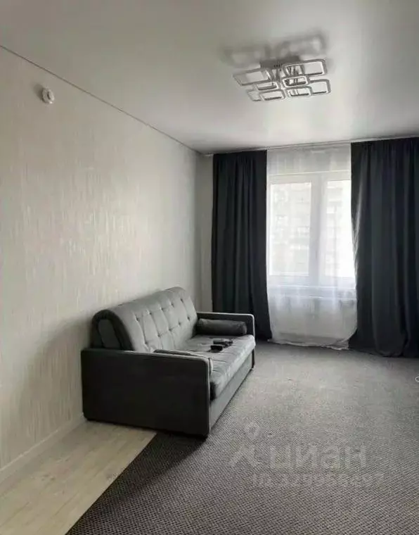 2-к кв. Татарстан, Зеленодольск просп. Строителей, 10 (62.1 м) - Фото 1
