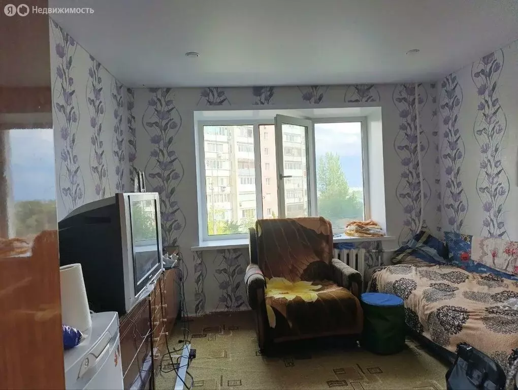 1к в 4-комнатной квартире (13 м) - Фото 0