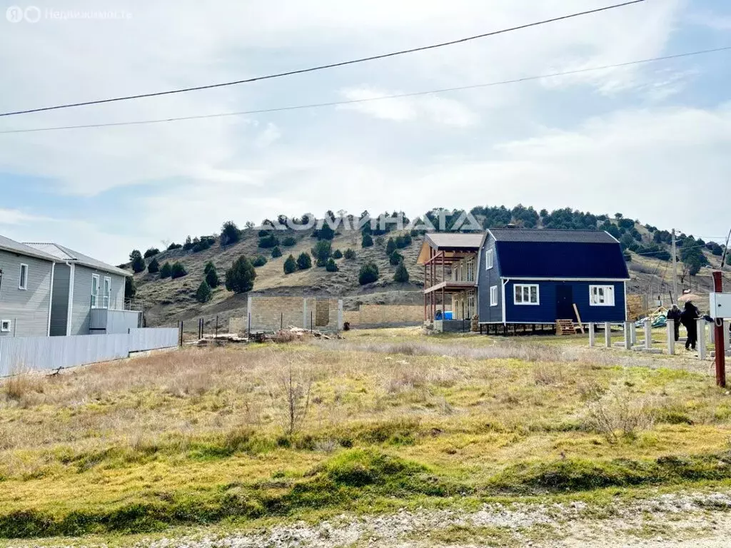 Участок в село Весёлое, Морская улица, 42 (7 м) - Фото 1