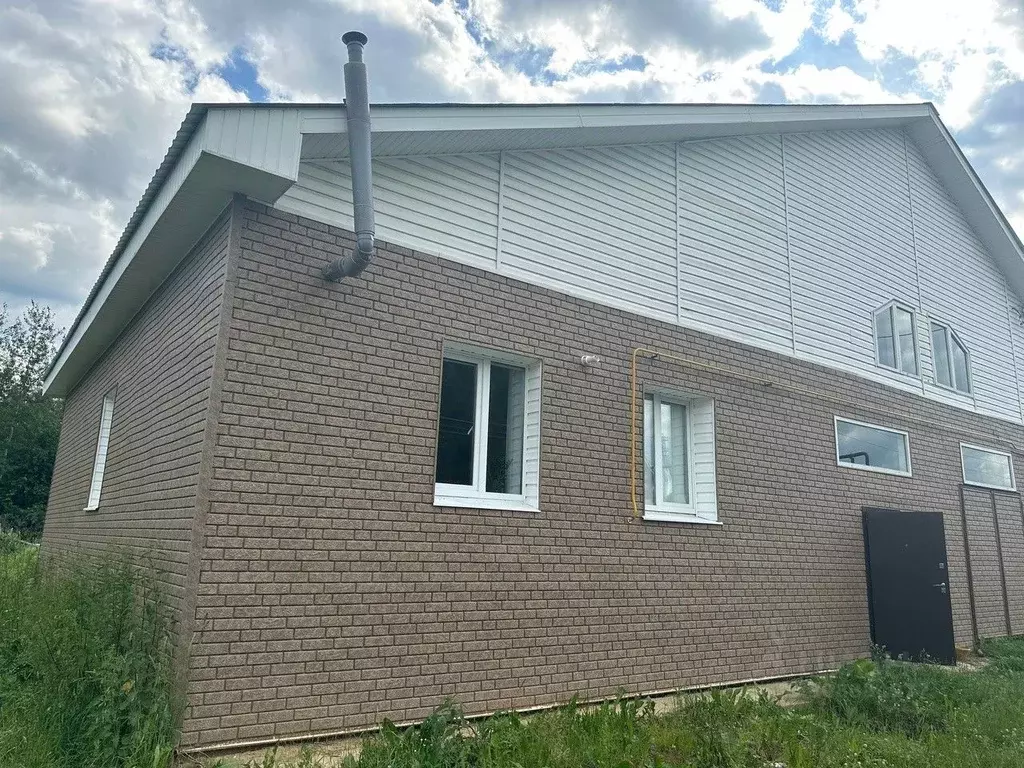 Дом в Марий Эл, Медведевский район, Краснооктябрьский городское ... - Фото 1