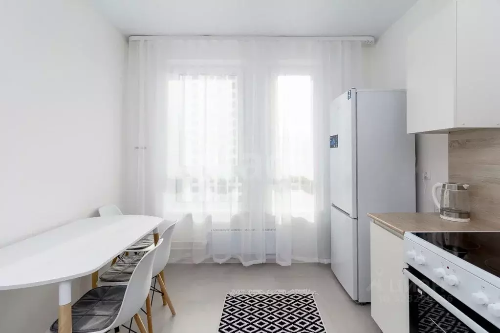 2-к кв. Тюменская область, Тюмень Полевая ул., 117к3 (48.8 м) - Фото 2