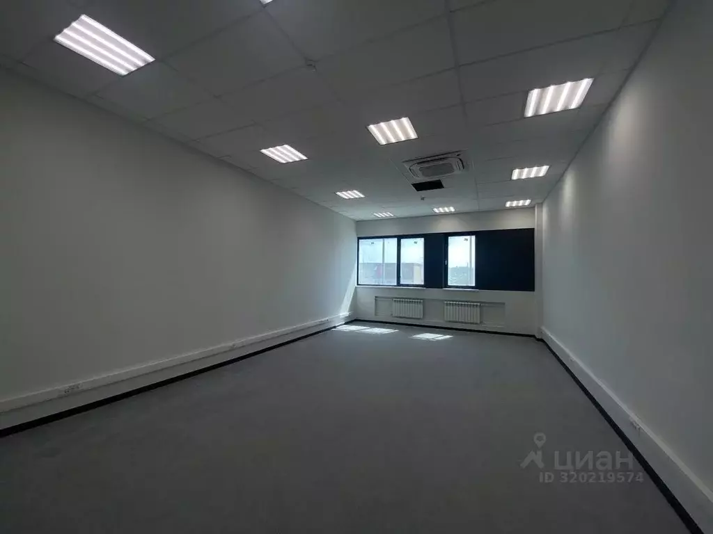 Офис в Саратовская область, Саратов ул. Имени А.М. Горького, 43 (48 м) - Фото 0