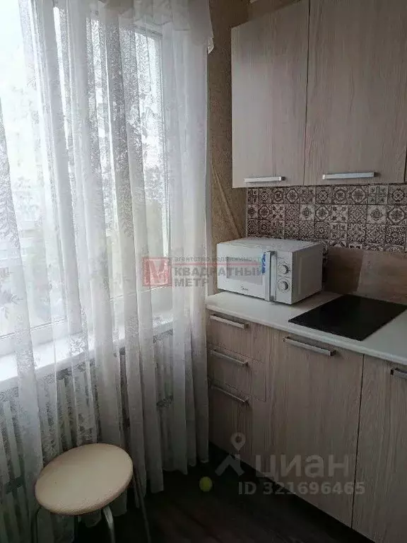 2-к кв. Белгородская область, Старый Оскол Жукова мкр, 2 (46.0 м) - Фото 0