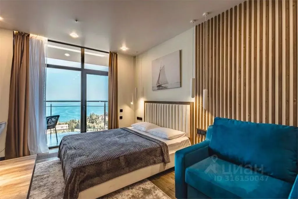 1-к кв. Крым, Алушта ул. Западная, 4 (35.0 м) - Фото 1