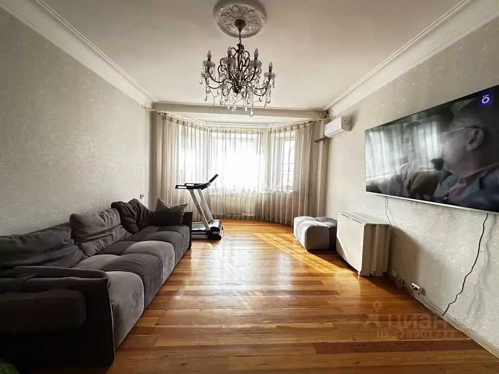 3-к кв. Бурятия, Улан-Удэ Коммунистическая ул., 44 (82.3 м) - Фото 0
