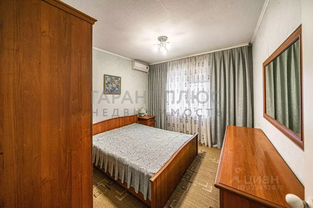 2-к кв. Липецкая область, Липецк ул. М. Горького, 1 (50.0 м) - Фото 0