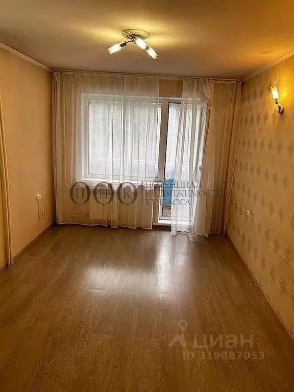 1-к кв. Кемеровская область, Кемерово бул. Строителей, 5 (33.0 м) - Фото 0