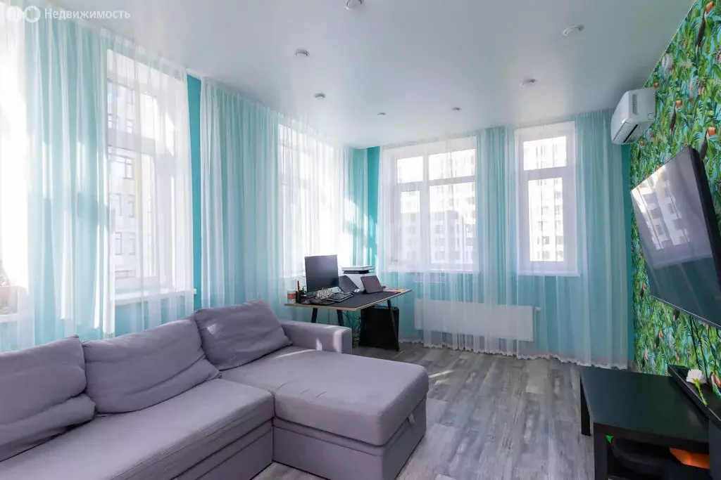 3-комнатная квартира: Тюмень, Алматинская улица, 6 (94.8 м) - Фото 1