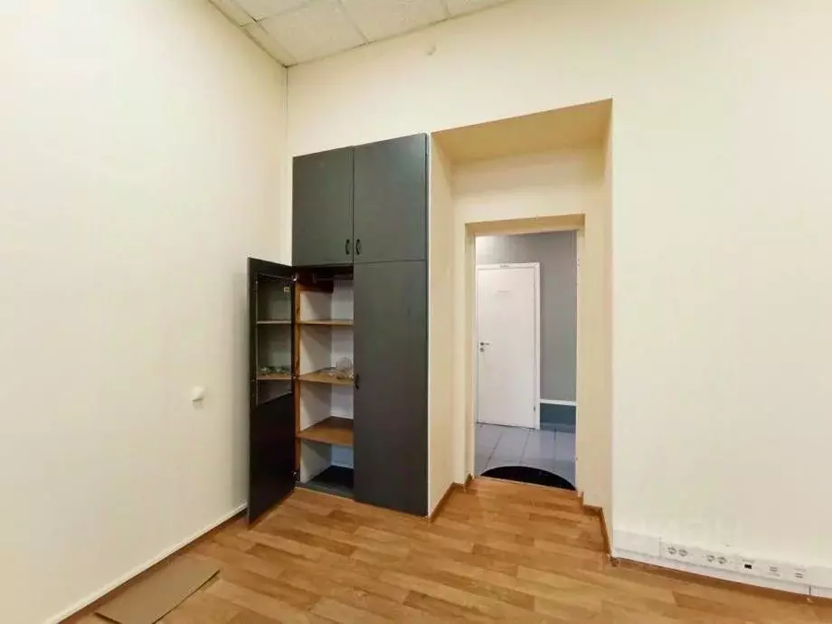 Офис в Санкт-Петербург 17-я Васильевского острова линия, 4-6Е (39 м) - Фото 2