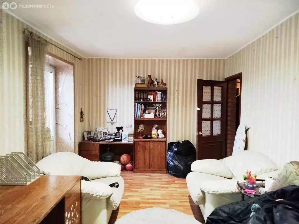 1к в 3-комнатной квартире (35 м) - Фото 0