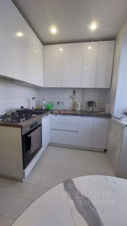 3-к кв. Волгоградская область, Волгоград ул. Николая Отрады, 15 (58.9 ... - Фото 1