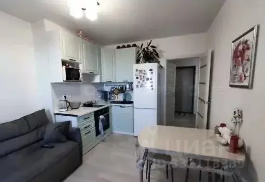 1-к кв. Татарстан, Казань ул. Братьев Батталовых, 20к1 (37.1 м) - Фото 1
