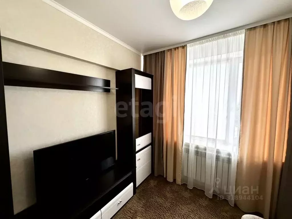 1-к кв. Крым, Симферополь ул. Героев Сталинграда (33.8 м) - Фото 0
