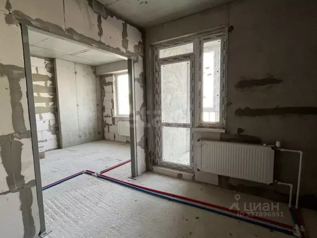 1-к кв. Крым, Феодосия ш. Симферопольское, 48к1 (32.1 м) - Фото 1