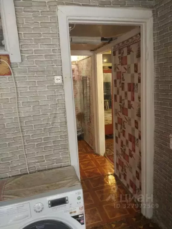 2-к кв. Омская область, Омск просп. Космический, 43 (41.0 м) - Фото 1