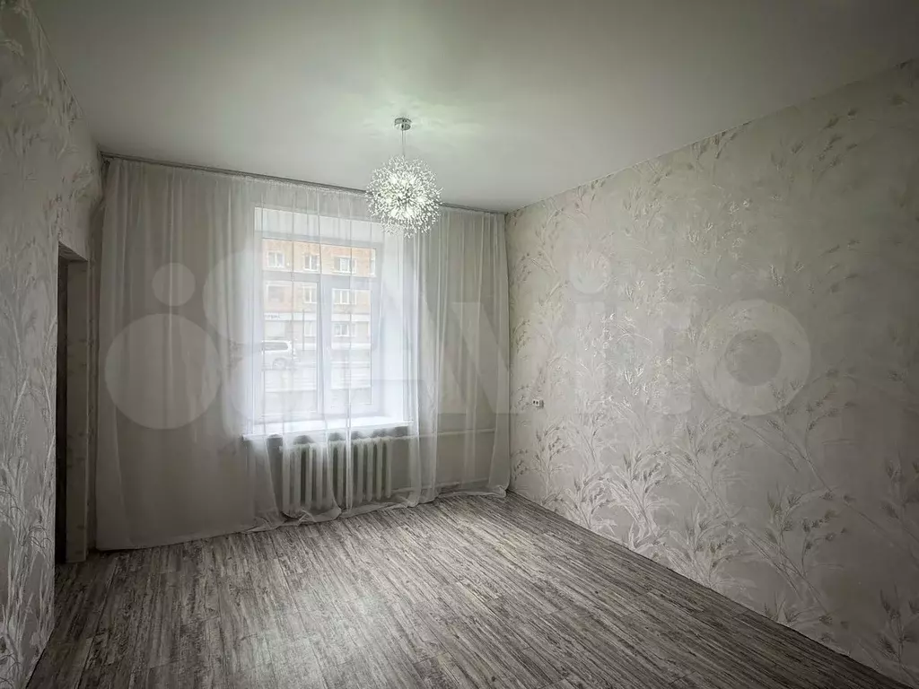 Комната 30 м в 2-к., 1/5 эт. - Фото 1