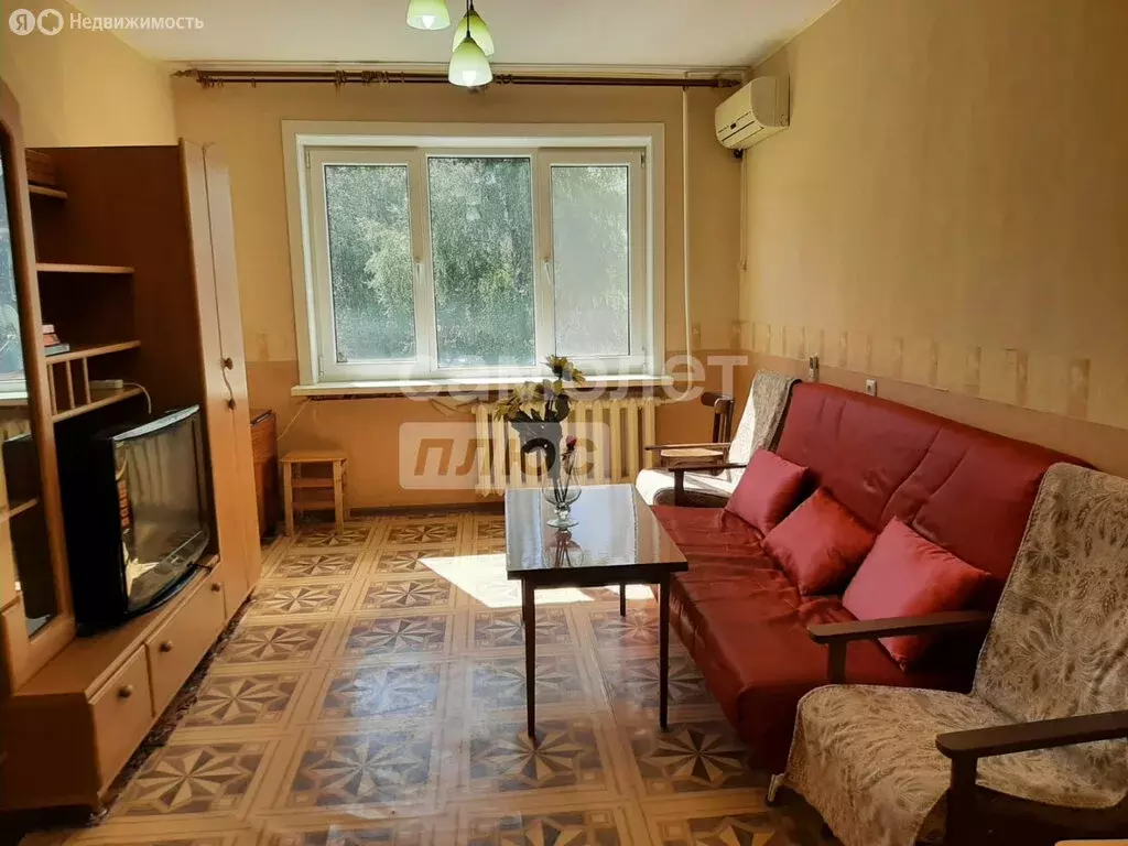 3-комнатная квартира: Тихорецк, Октябрьская улица, 110 (65.7 м) - Фото 1