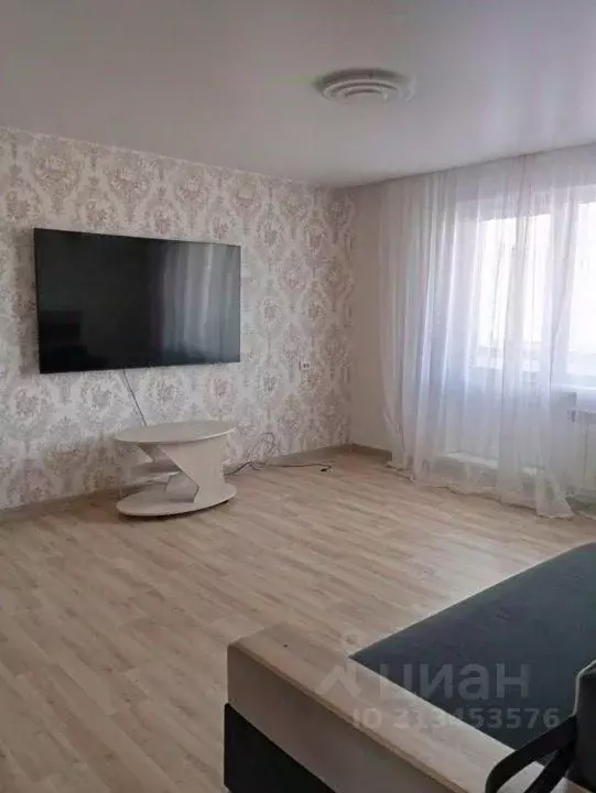 4-к кв. Красноярский край, Красноярск 9 Мая ул., 44А (80.0 м) - Фото 1