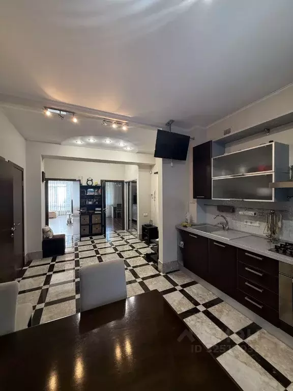 3-к кв. Крым, Симферополь ул. Семашко, 19 (117.6 м) - Фото 2