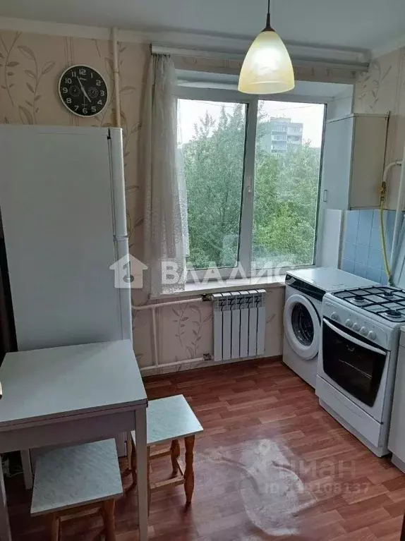 3-к кв. Москва Бирюлевская ул., 18К2 (59.8 м) - Фото 0