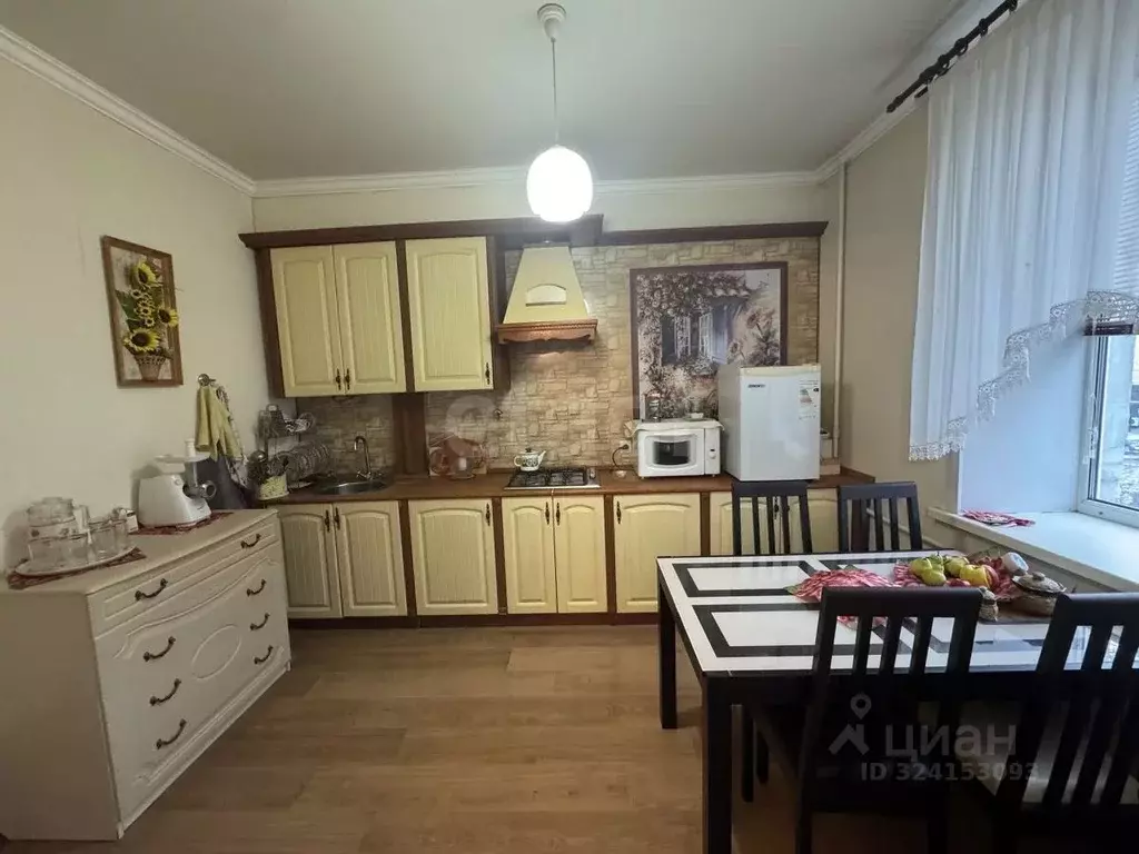 1-к кв. Брянская область, Брянск ул. 3-го Интернационала, 2 (43.1 м) - Фото 2