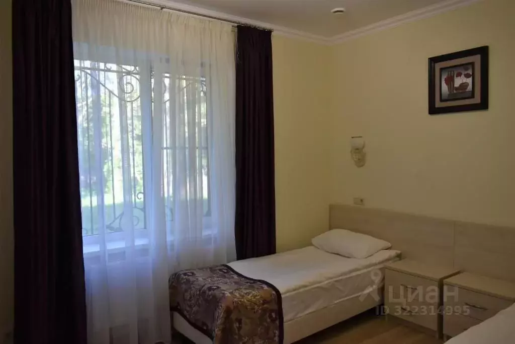 Комната Московская область, Наро-Фоминск ул. Шибанкова, 6 (30.0 м) - Фото 2