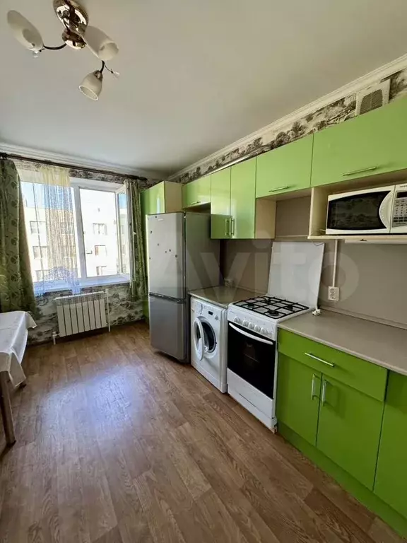 1-к. квартира, 37 м, 3/3 эт. - Фото 1