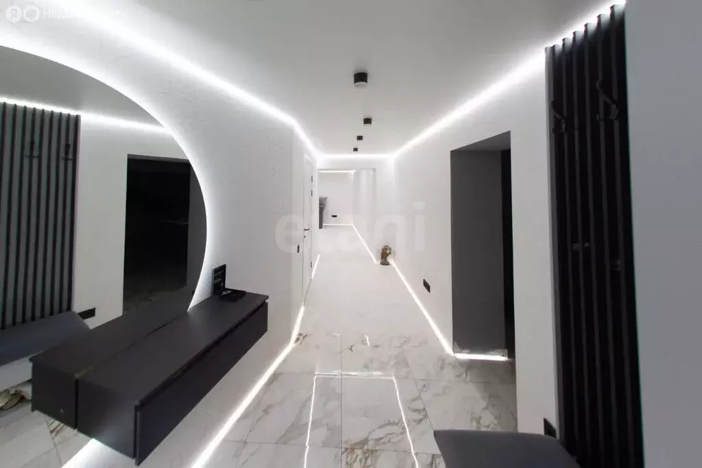 3-комнатная квартира: Альметьевск, улица Клары Цеткин, 18 (85 м) - Фото 2