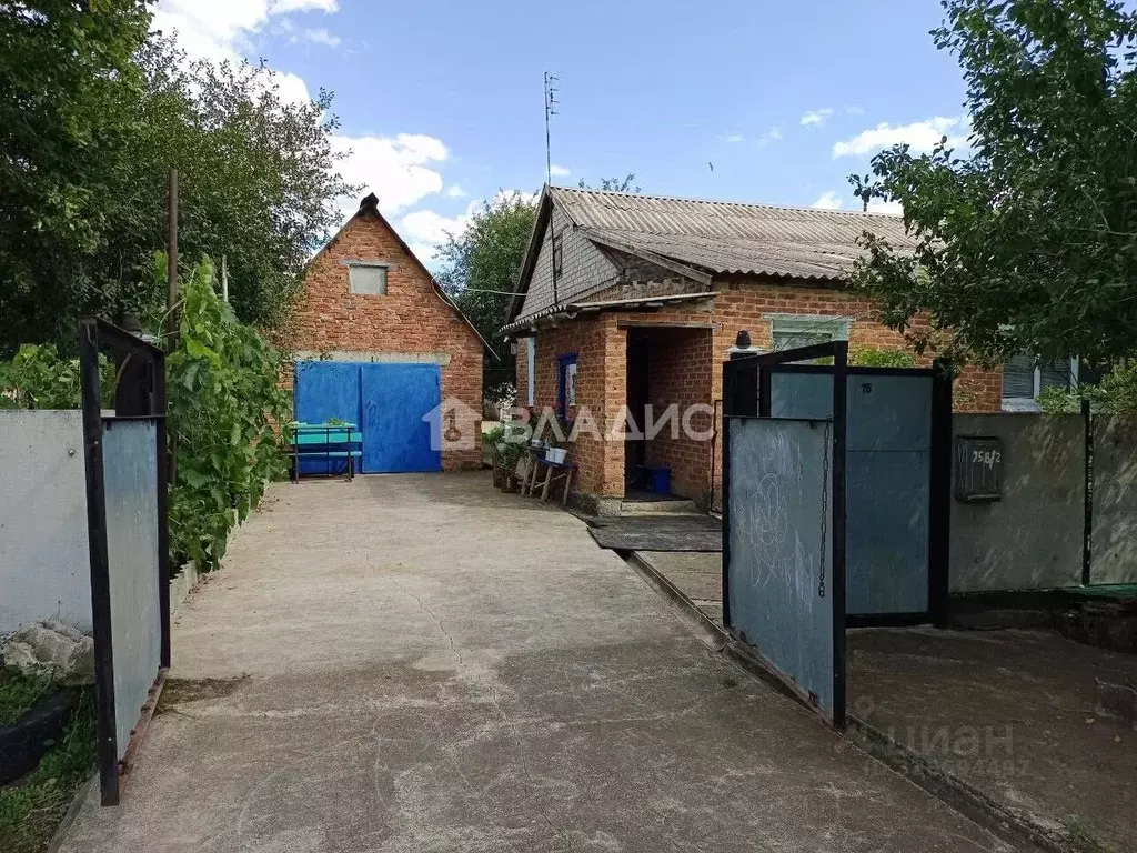 Дом в Воронежская область, Подгоренский район, Большедмитровское ... - Фото 2