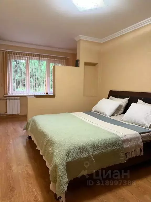 2-к кв. Краснодарский край, Сочи Центральный мкр, ул. Роз, 65 (54.0 м) - Фото 0