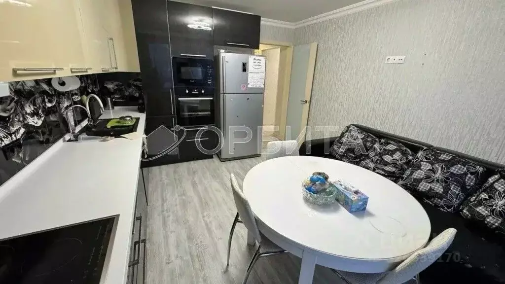 3-к кв. Тюменская область, Тюмень Широтная ул., 122к2 (91.2 м) - Фото 1