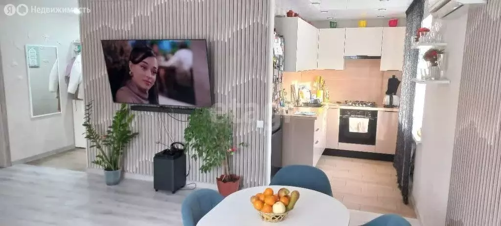 4-комнатная квартира: Камышлов, улица Дзержинского, 9 (76.5 м) - Фото 2