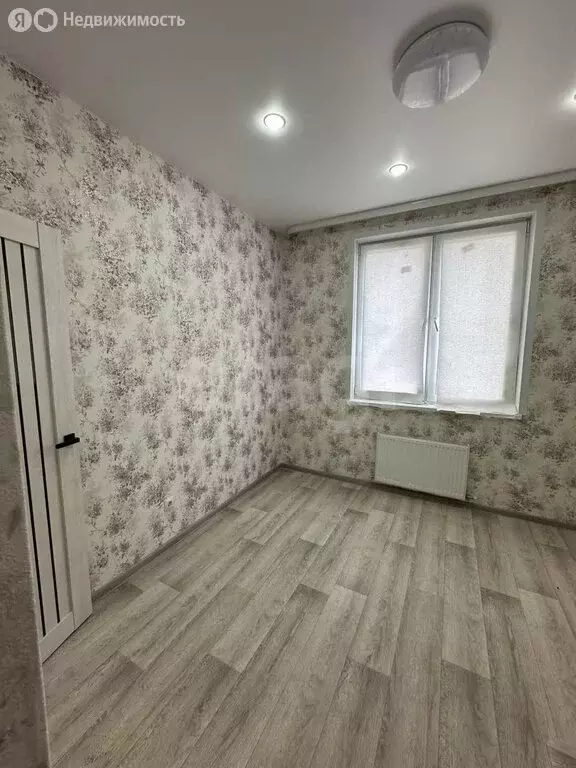 1-комнатная квартира: Ялуторовск, улица Свободы, 236 (31.7 м) - Фото 1