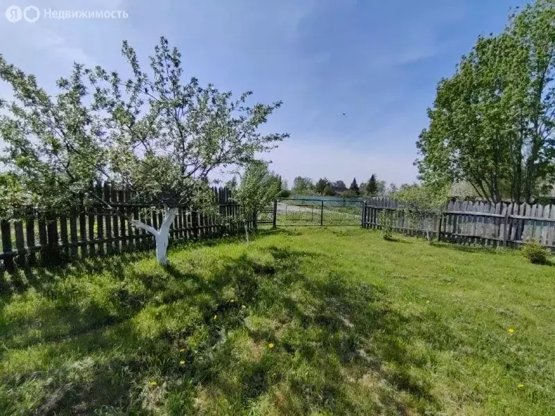 Дом в муниципальное образование Мяксинское, деревня Кустец (50 м) - Фото 0