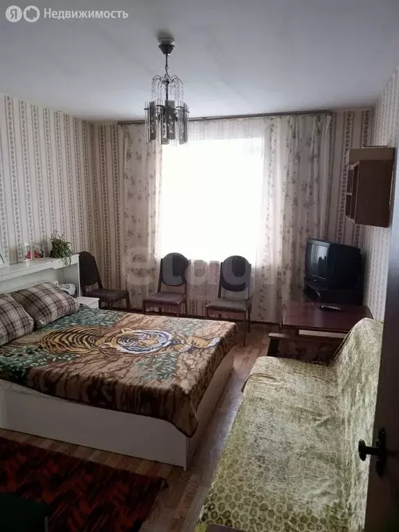 3-комнатная квартира: Саратов, улица имени П.Ф. Батавина, 12 (77 м) - Фото 1