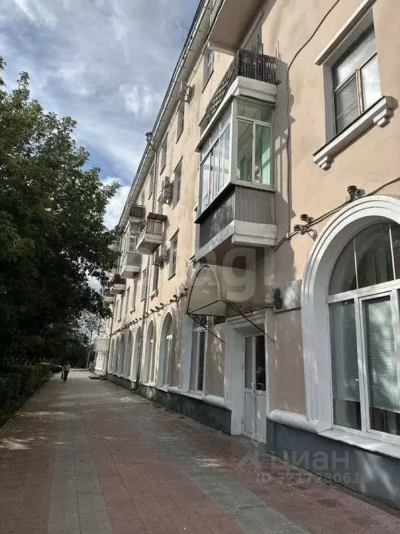 2-к кв. Бурятия, Улан-Удэ просп. Победы, 5 (60.6 м) - Фото 1