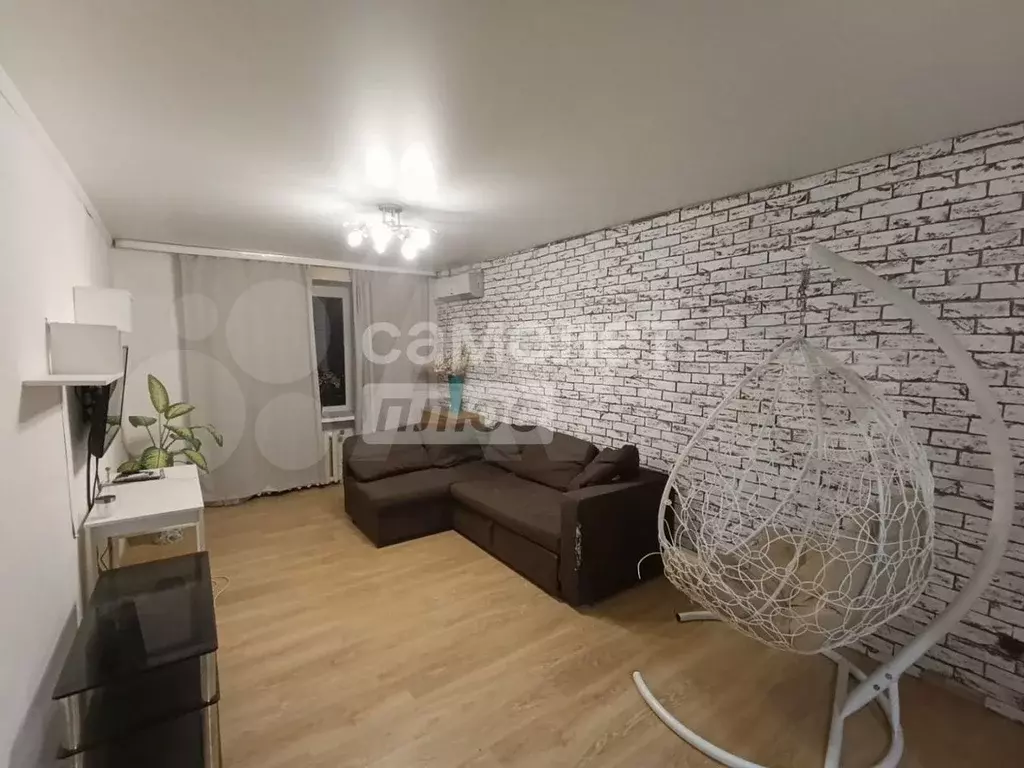 3-к. квартира, 61 м, 5/5 эт. - Фото 1