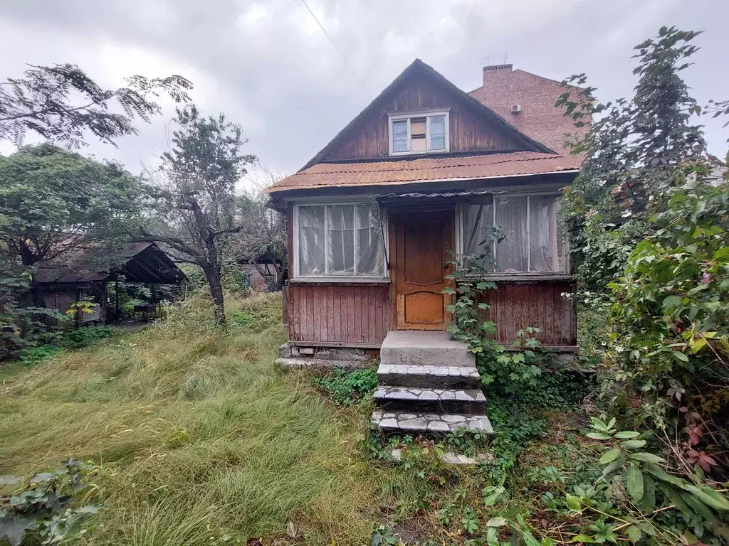 Дом в Северная Осетия, Владикавказ ул. 8 Марта, 11 (50 м) - Фото 0